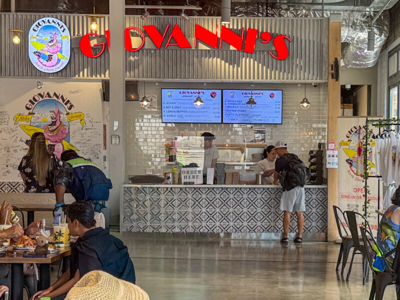 ジョバンニズ　店内　カカオカ